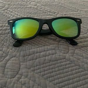 Ray-Ban sunglasses tornasol